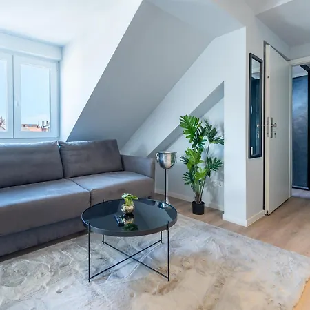 Lit Living - Deluxe - Box Spring - Parking - Neueröffnung - New Opening * Worms